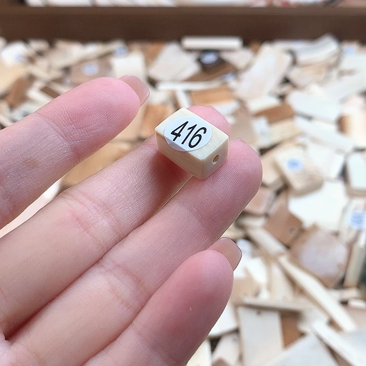 泥塑不打孔联系客服