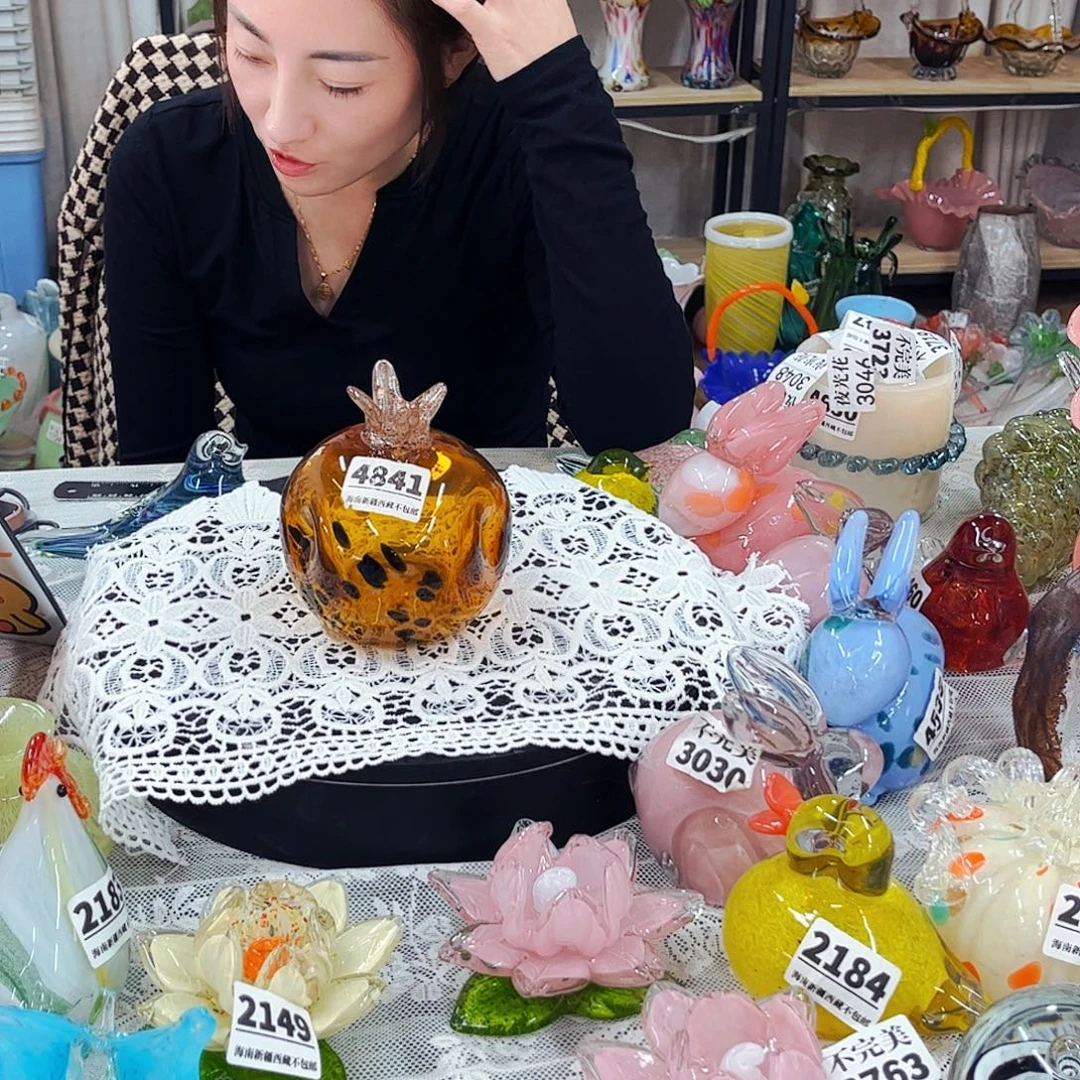 4841 石榴家悦琉璃工艺品