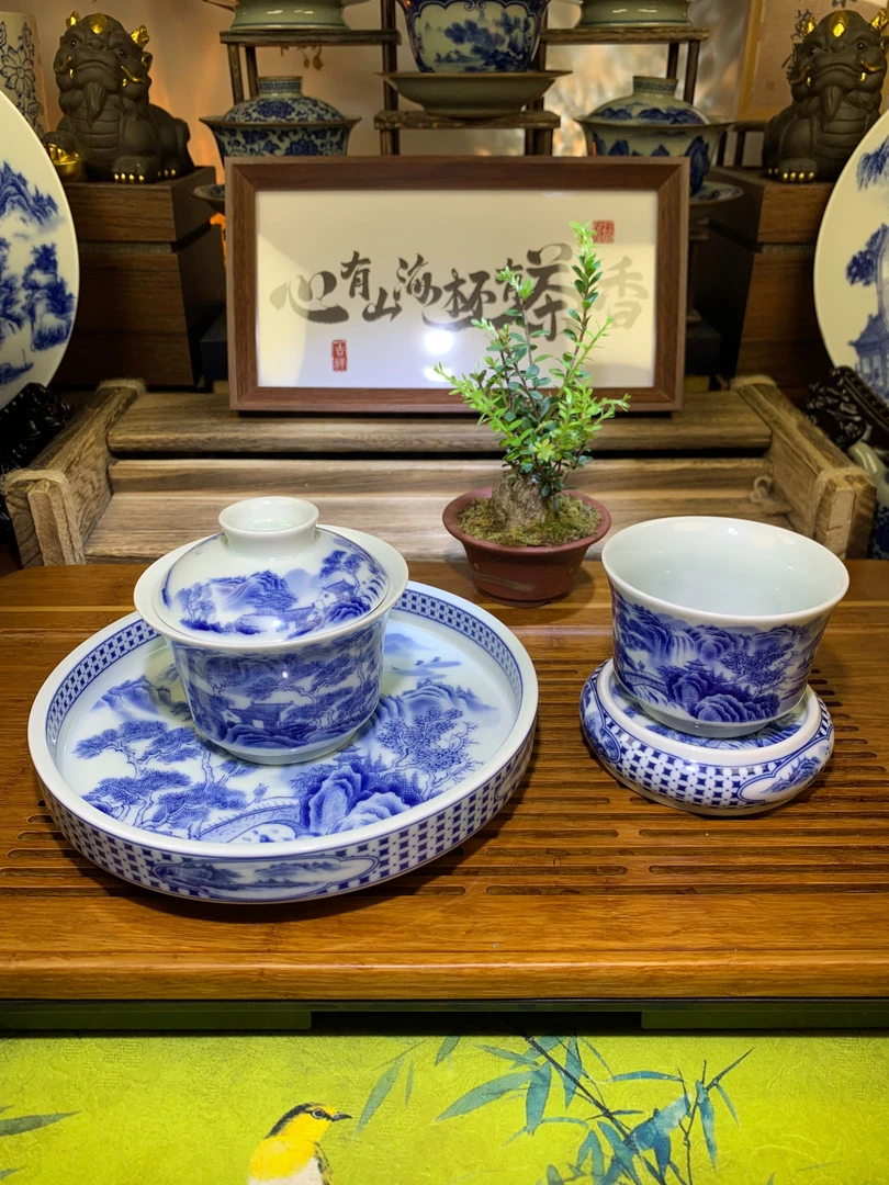 景德镇高白泥青花山水中式手工复古陶瓷茶具马蹄盖碗二才茶碗