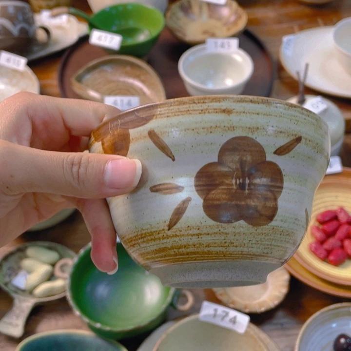 景德镇市和上海浦东新区的