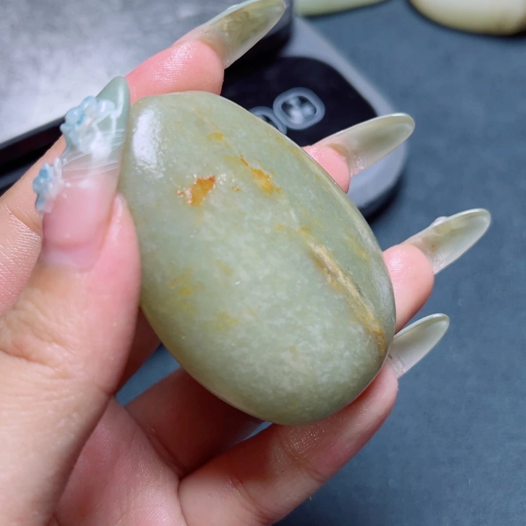 未镶嵌和田玉珠宝奇石