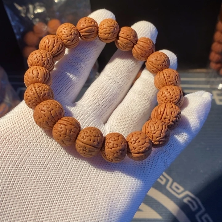 文玩核桃手串……4