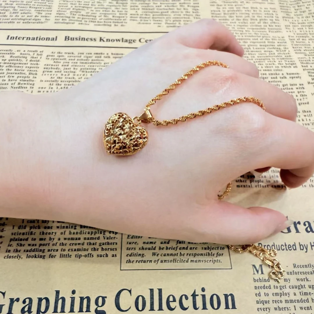 A003精美爱心吊坠项链2