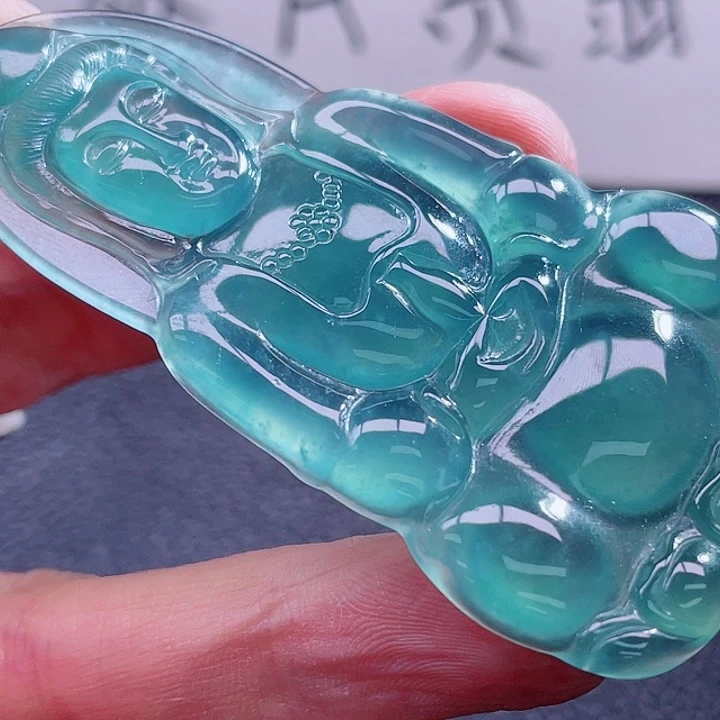 翡翠颈饰未镶嵌99999999
