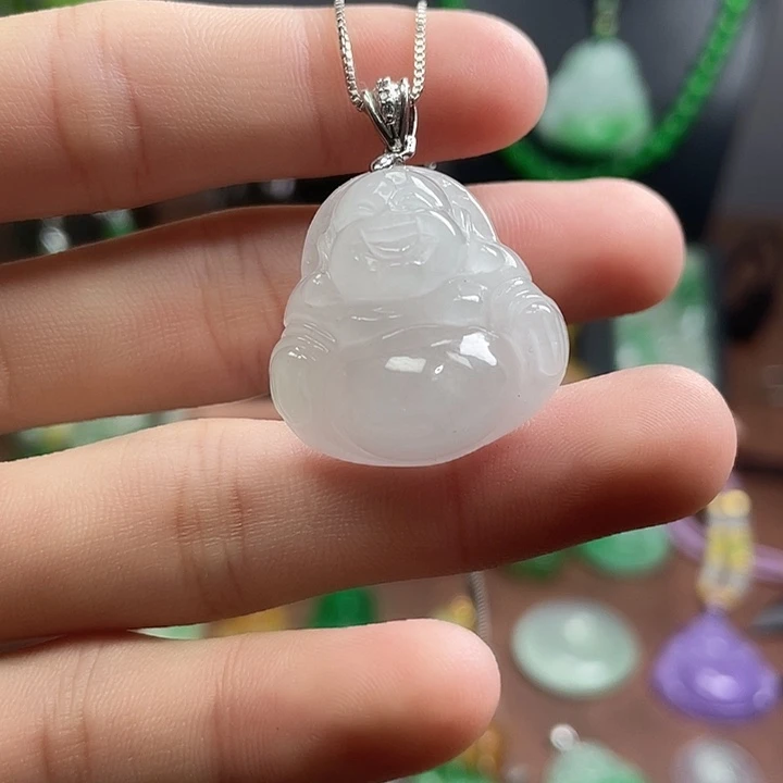 翡翠未镶嵌吊坠(赠链)