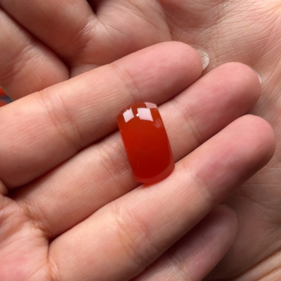 南红玛瑙戒指未镶嵌
