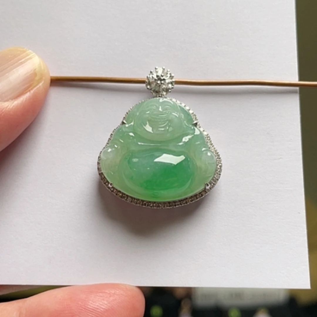 【闪购商品】吊坠(不含链)18K金镶嵌翡翠