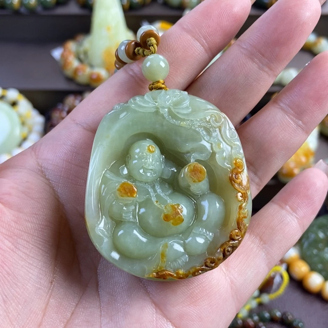 忒***忒透闪石质玉未镶嵌颈饰