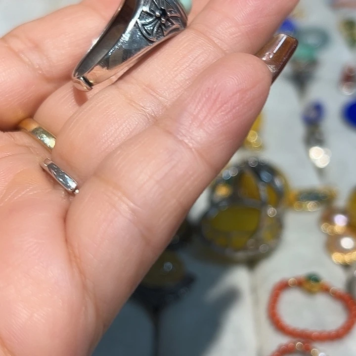 飞***&大理石足银精工制作纯银戒指