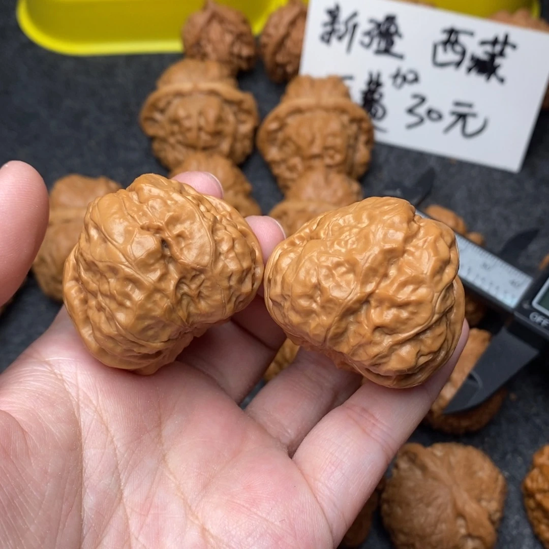 文玩核桃把件有****饭蛤蟆39