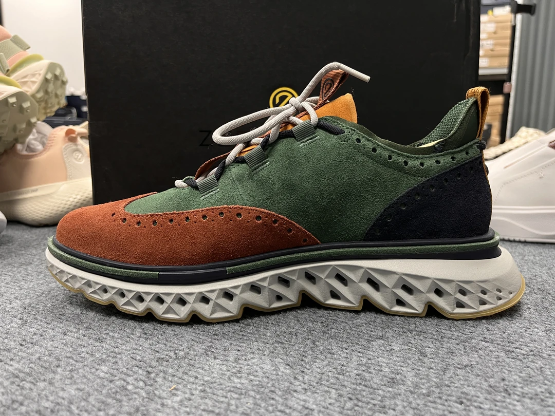 ColeHaan/歌涵（W宽版）男款钻石底老爹鞋 C36156默认微瑕