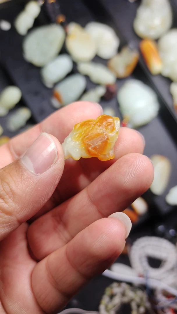 和田玉     挂件