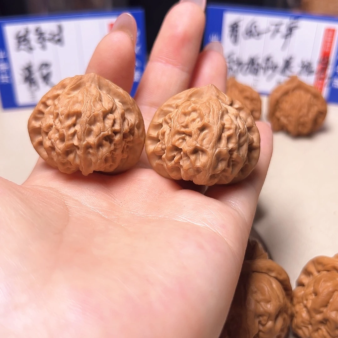 文玩核桃把件38宫灯