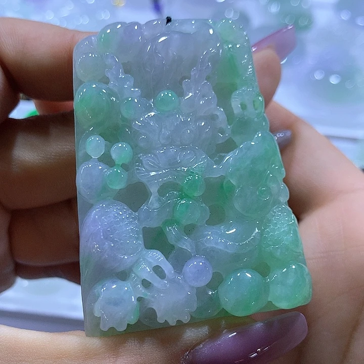 翡翠未镶嵌颈饰天然翡翠A货吊坠