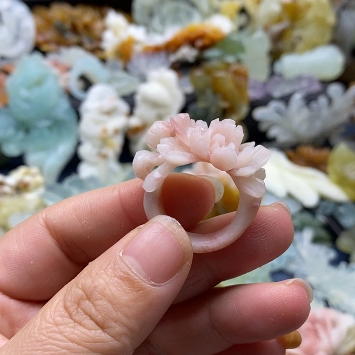 蛇纹石玉合金颈饰