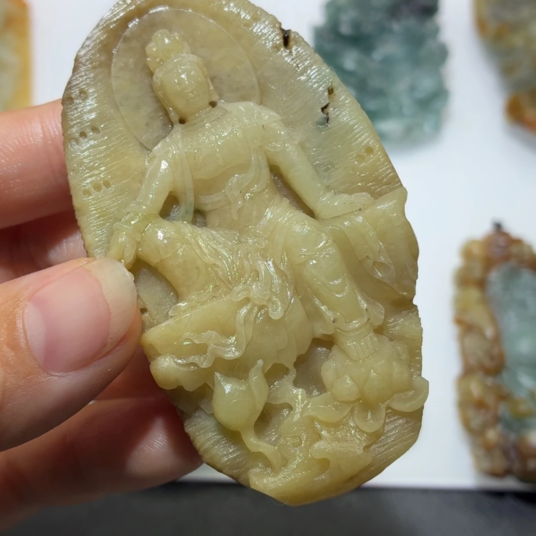 世***庄定制翡翠未镶嵌毛货