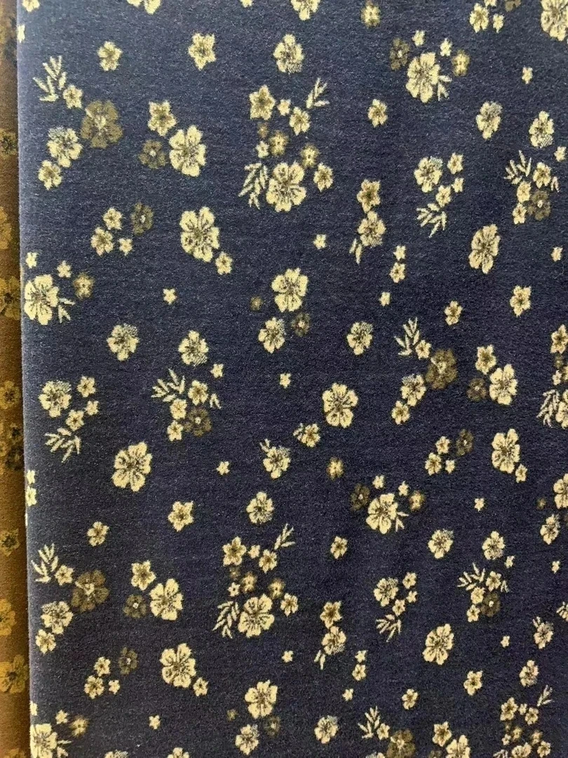 蓝底雏菊 织花奥绒布料