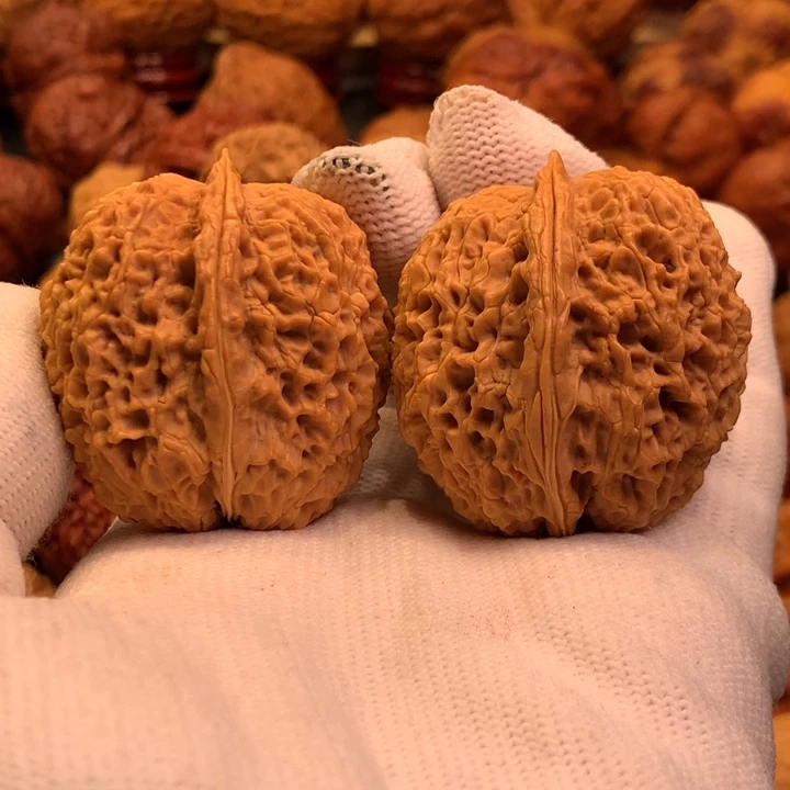 把件文玩核桃45………