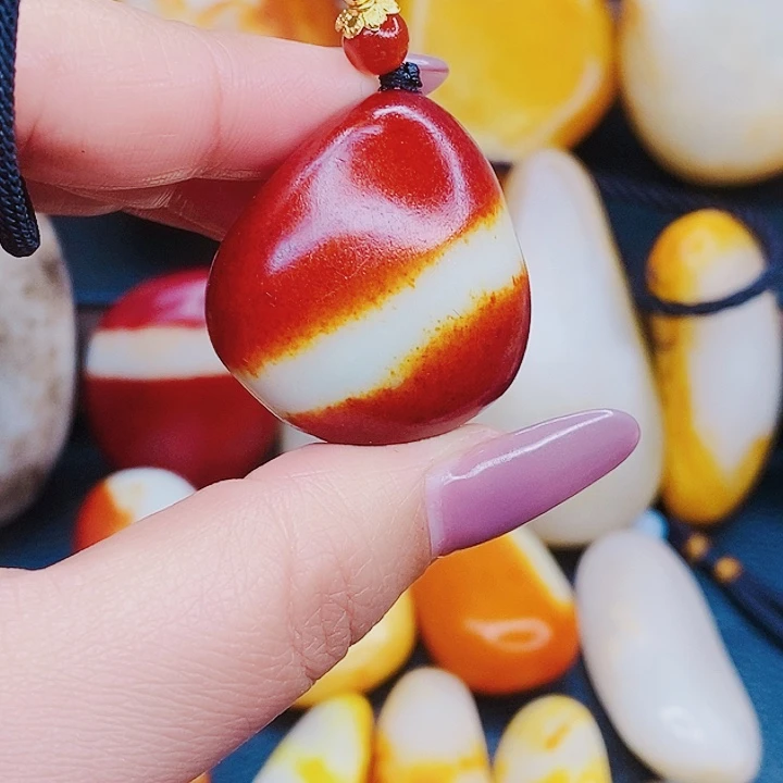 未镶嵌和田玉挂件