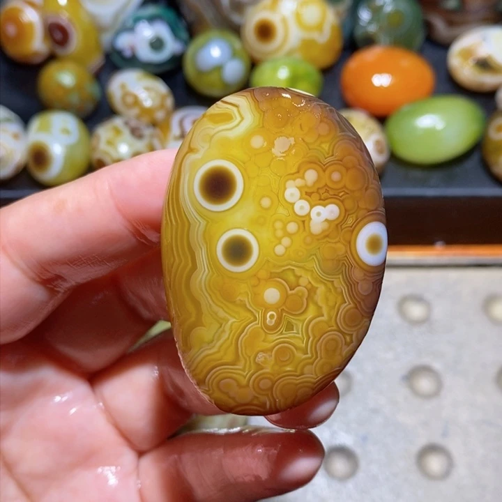 未镶嵌玛瑙/玉髓珠宝半成品58