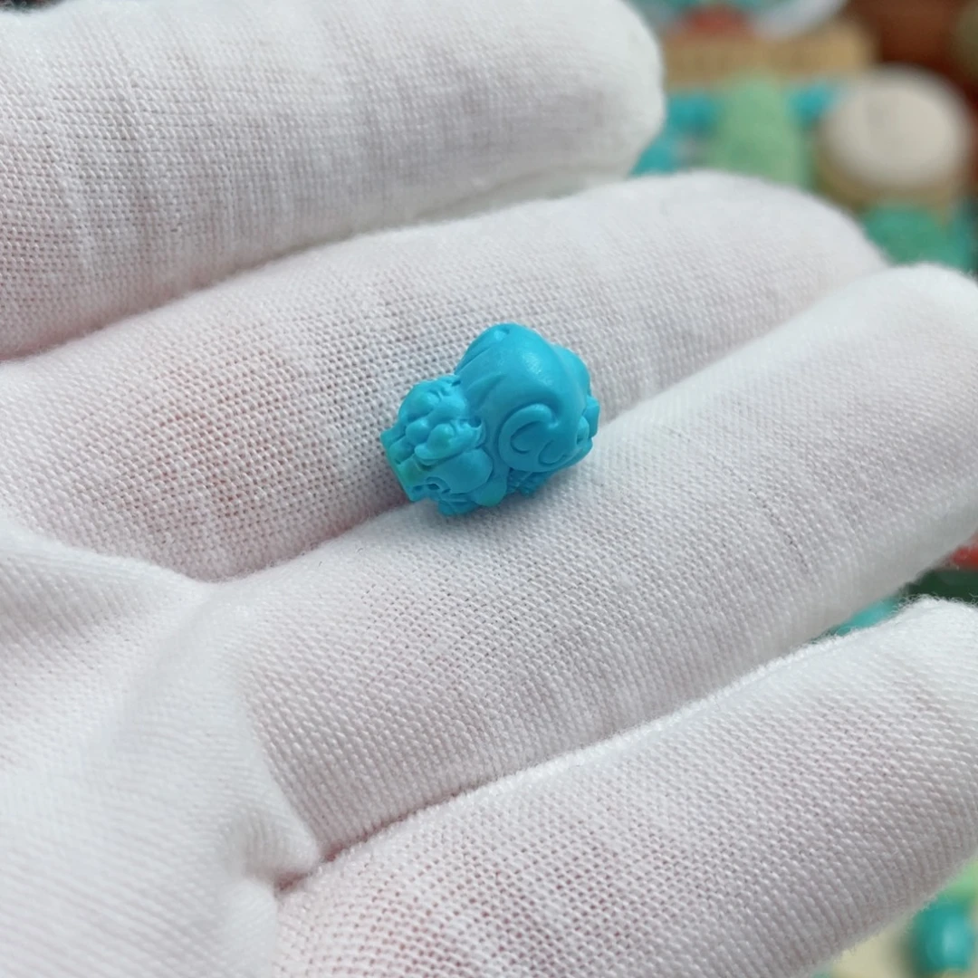 未镶嵌绿松石珠宝奇石皇家蓝貔貅