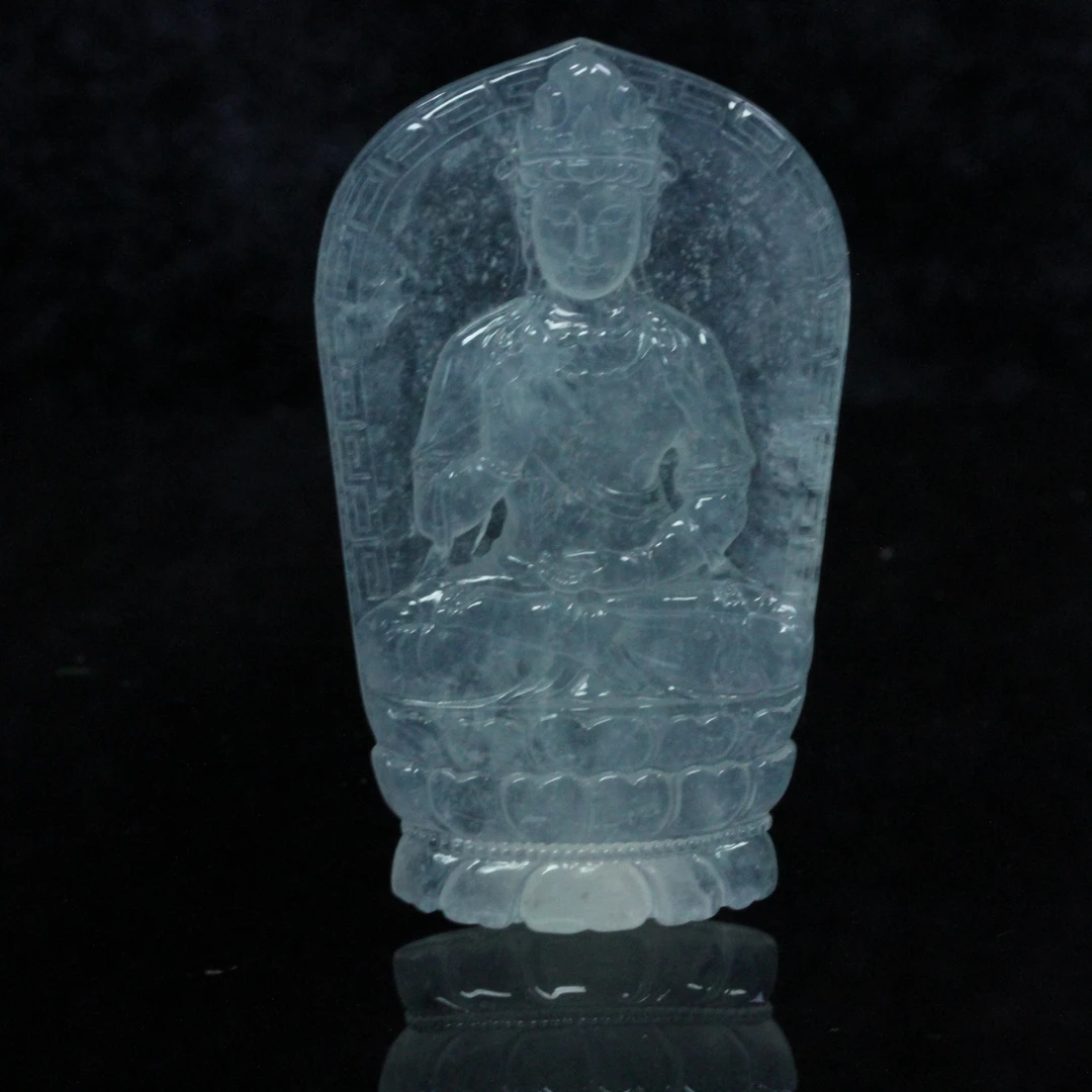 天然缅甸翡翠A货白冰圣洁高远观音吊坠/01026031/拍卖