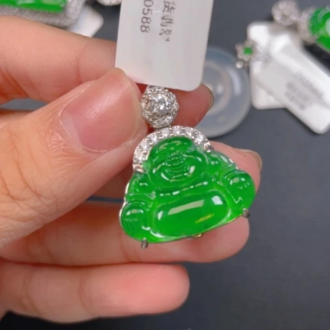 【闪购商品】颈饰银S925镶嵌翡翠翡翠