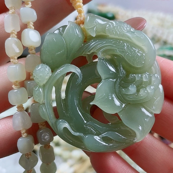 颈饰未镶嵌和田玉