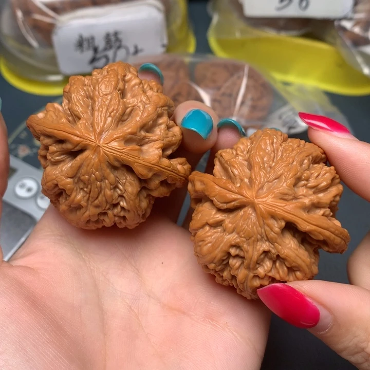 文玩核桃把件48-31436-0