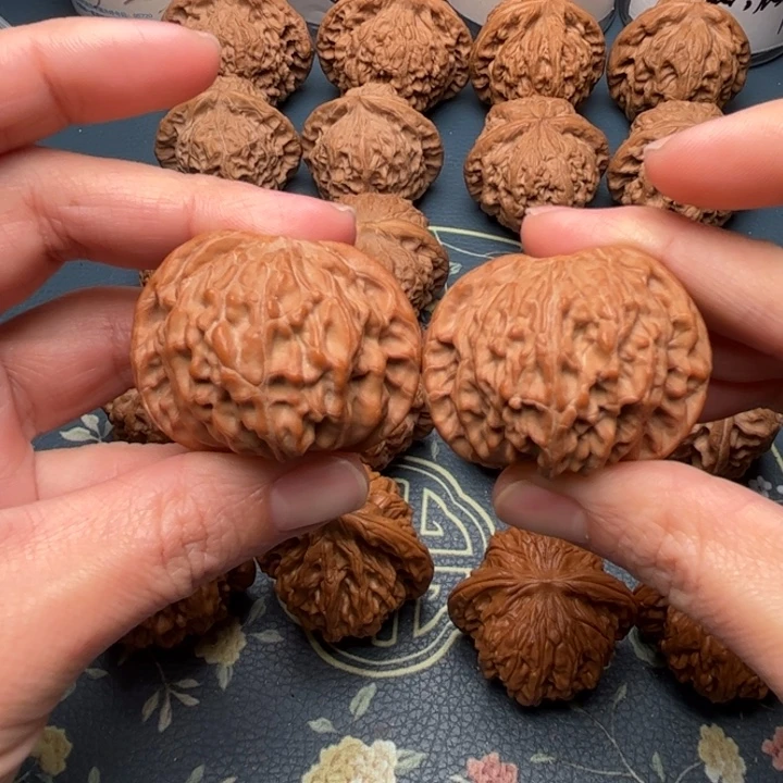 文玩核桃吊坠42磨盘