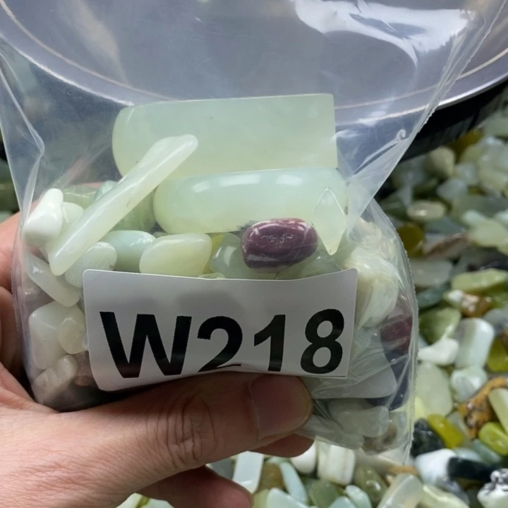 蛇纹石玉未镶嵌鱼缸石