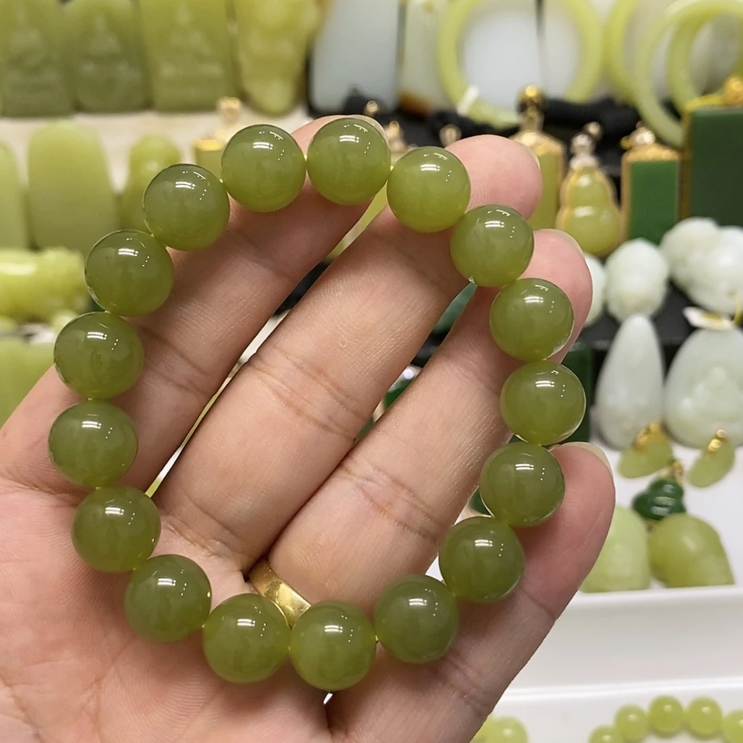 【闪购商品】未镶嵌手链和田玉w****0
