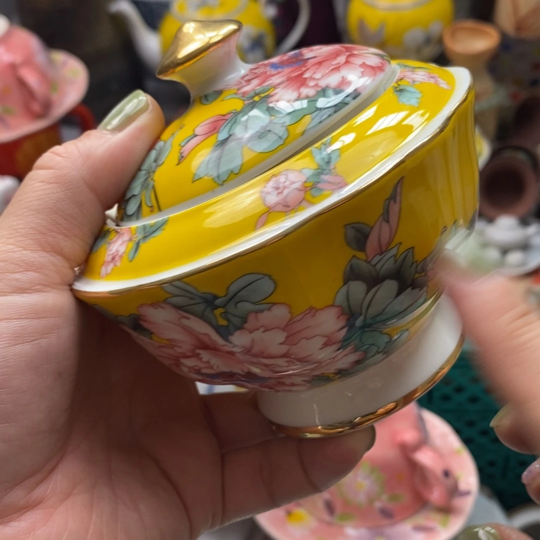 瓷片琦*嘿嘿哈哈笑不出笑道好