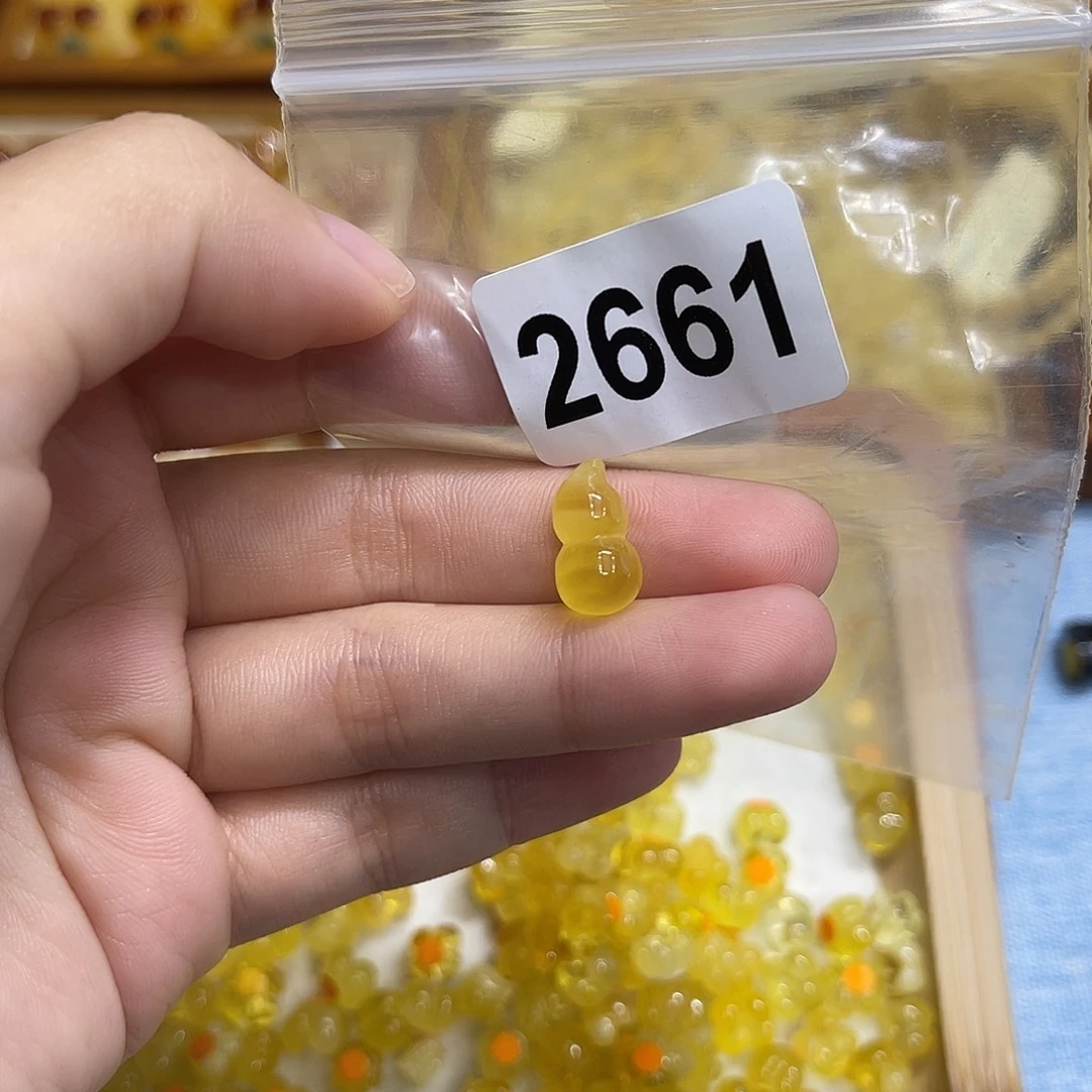 大***ت琥珀未镶嵌珠宝奇石