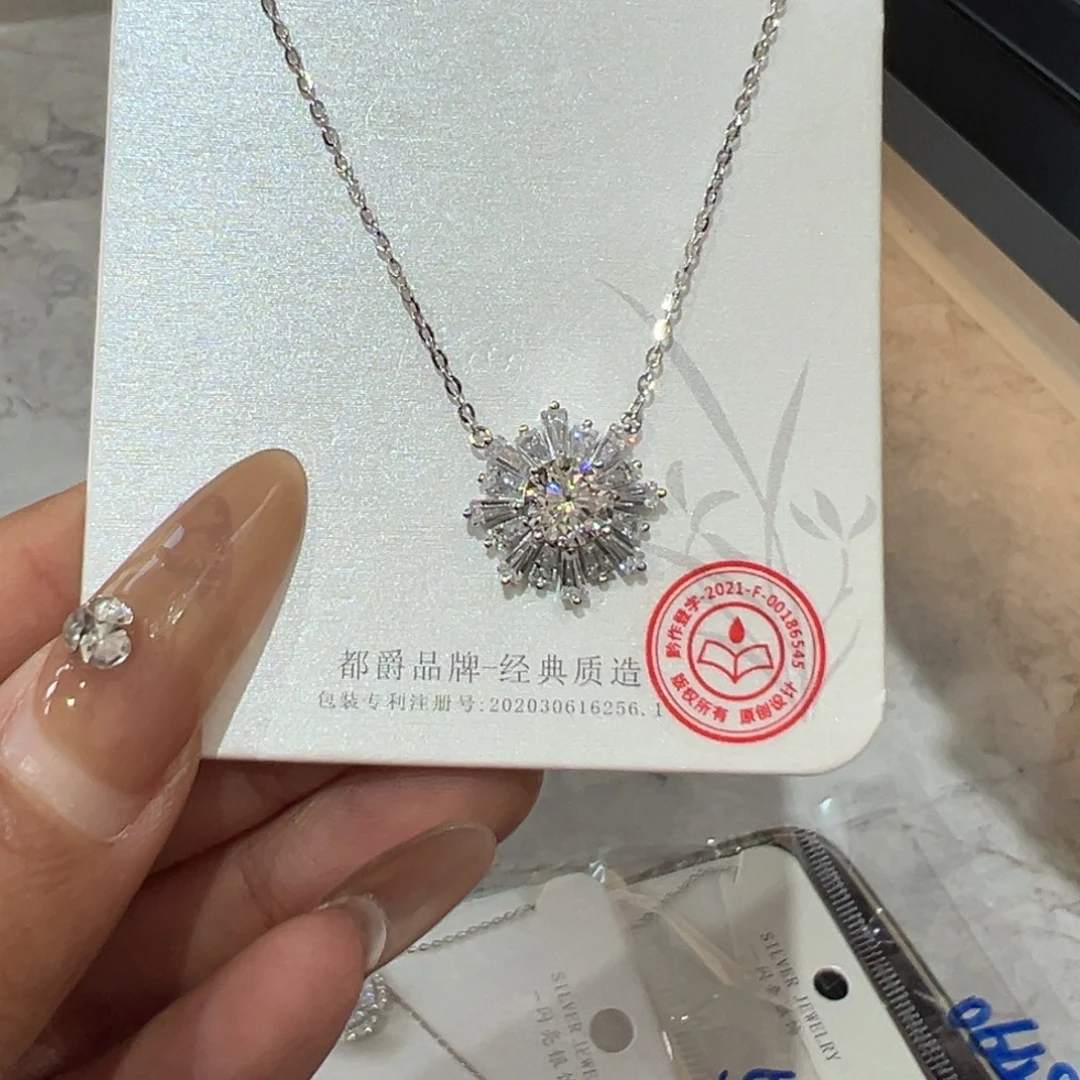 吊坠925银合成碳硅石烟花