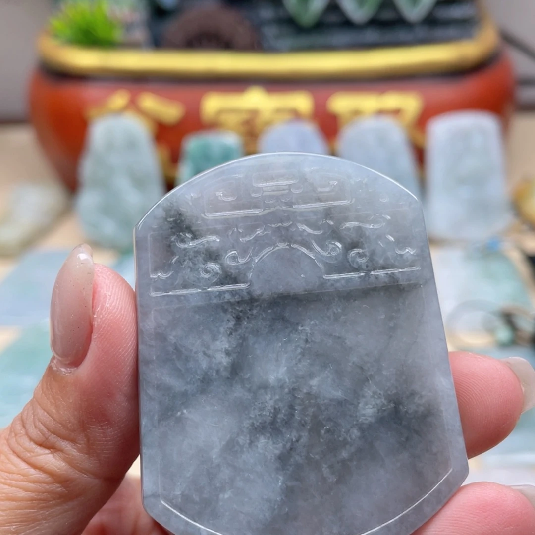 颈饰未镶嵌翡翠无事牌