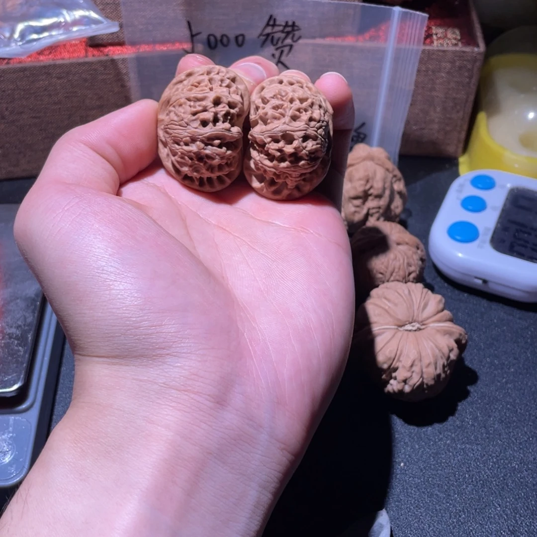 文玩核桃吊坠宫灯