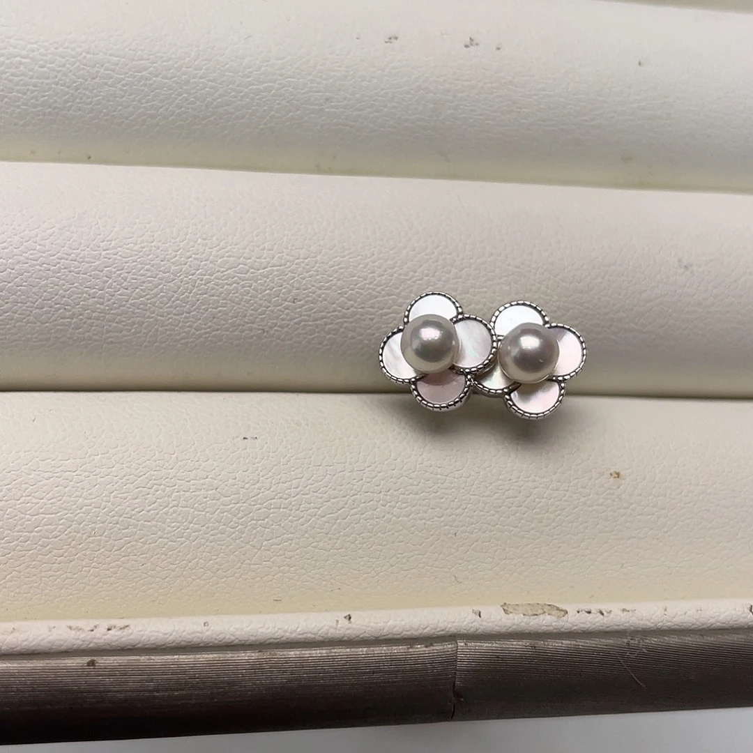 耳饰银S925镶嵌海水珍珠