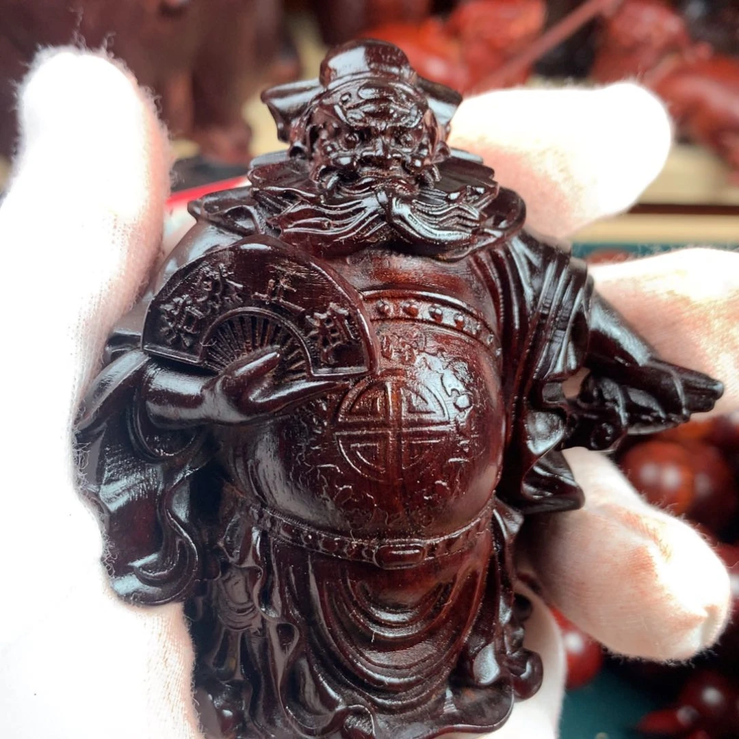 木高品质血檀钟馗一只