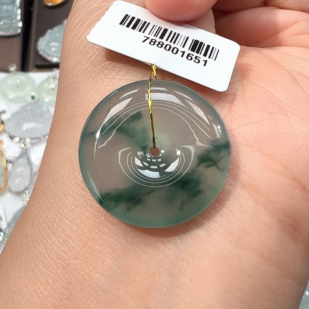 翡翠未镶嵌吊坠(不含链)1651