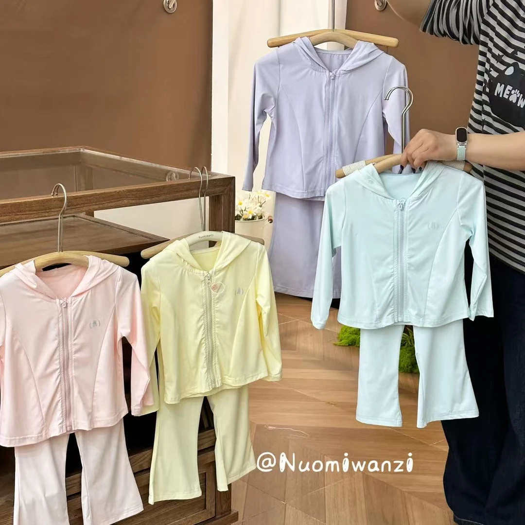 丸子十【有防晒检测报告】夏日休闲净版连帽套装（夏款）WZJ-52275
