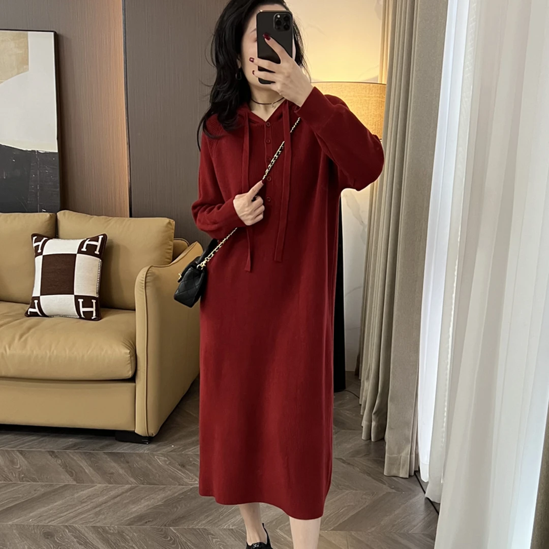 法式复古连帽针织连衣裙女秋冬2025新款小个子慵懒宽松休闲毛衣裙