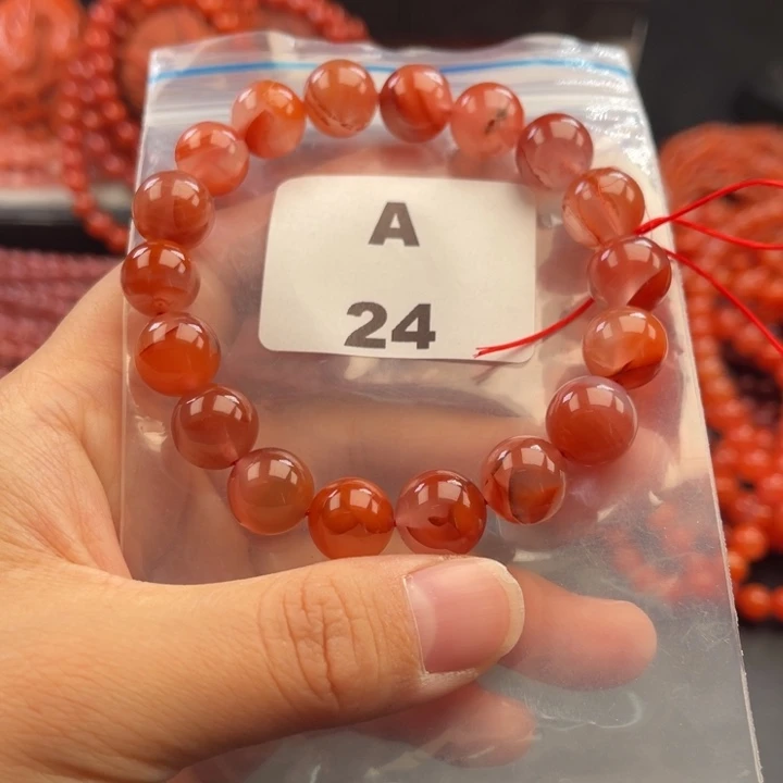 南红玛瑙未镶嵌多样性发货默认微瑕称重11mm