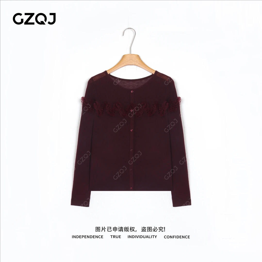 老琴私服【紫糖霜花】 时尚胸前蕾丝网纱圆领针织衫女薄款 79738