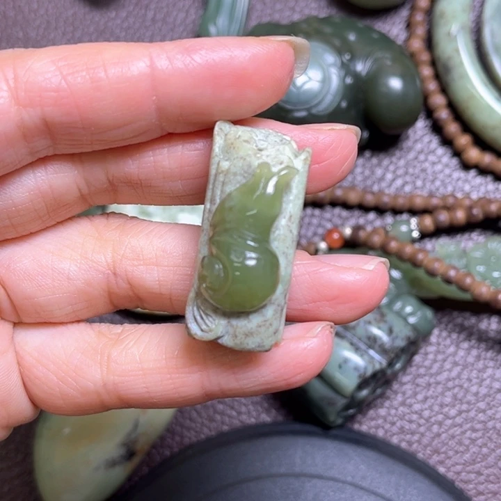 岫岩河磨玉（透闪石质玉）手绳未镶嵌