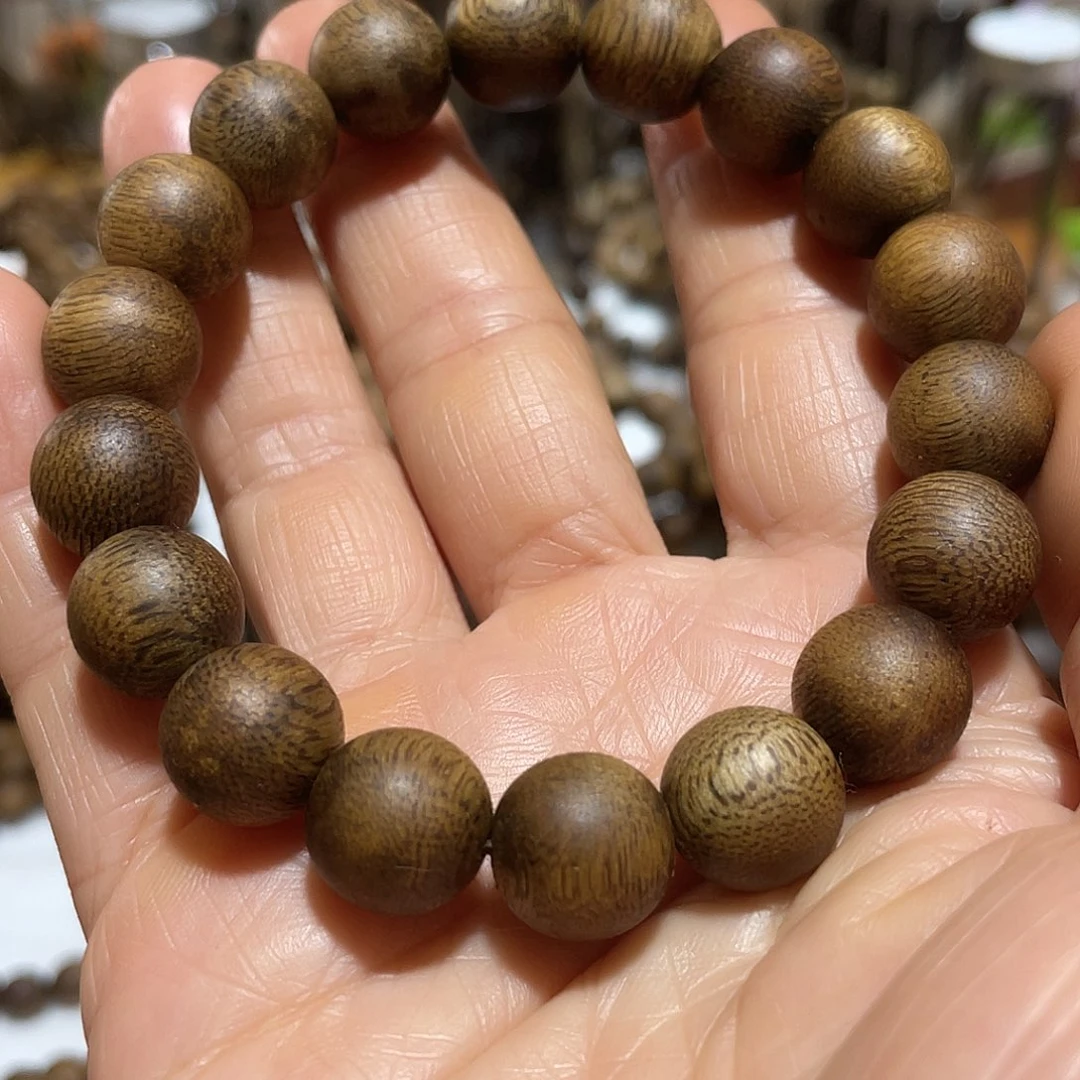 沉香手串12mm11克多样拍一