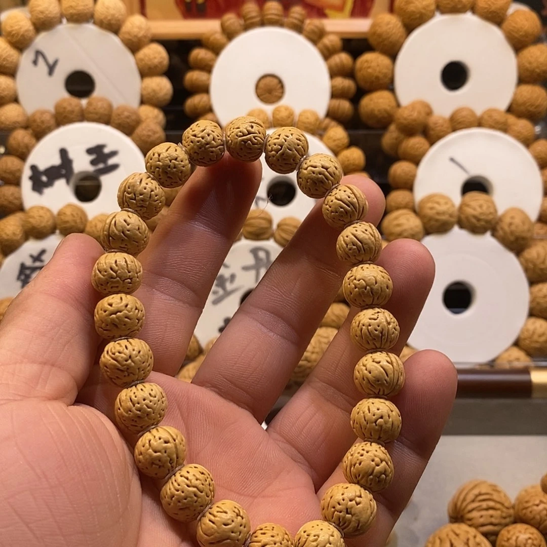 桃核吊坠野生山西12…..