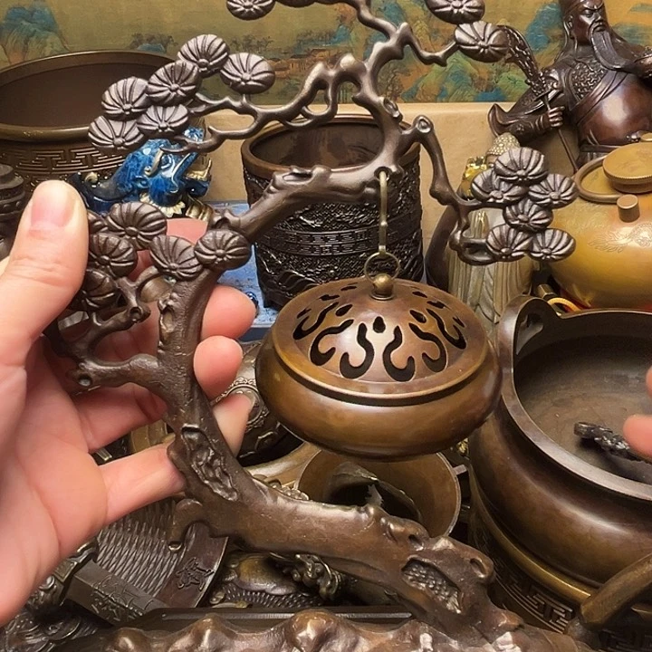 精美铜器批发档口