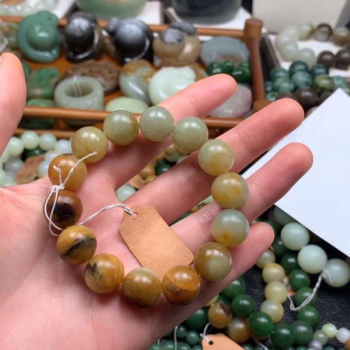 和田玉未镶嵌手链