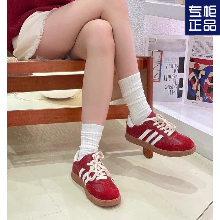 2025年奶油白德训鞋女春夏新款复古百搭小白鞋小众设计运动休闲鞋